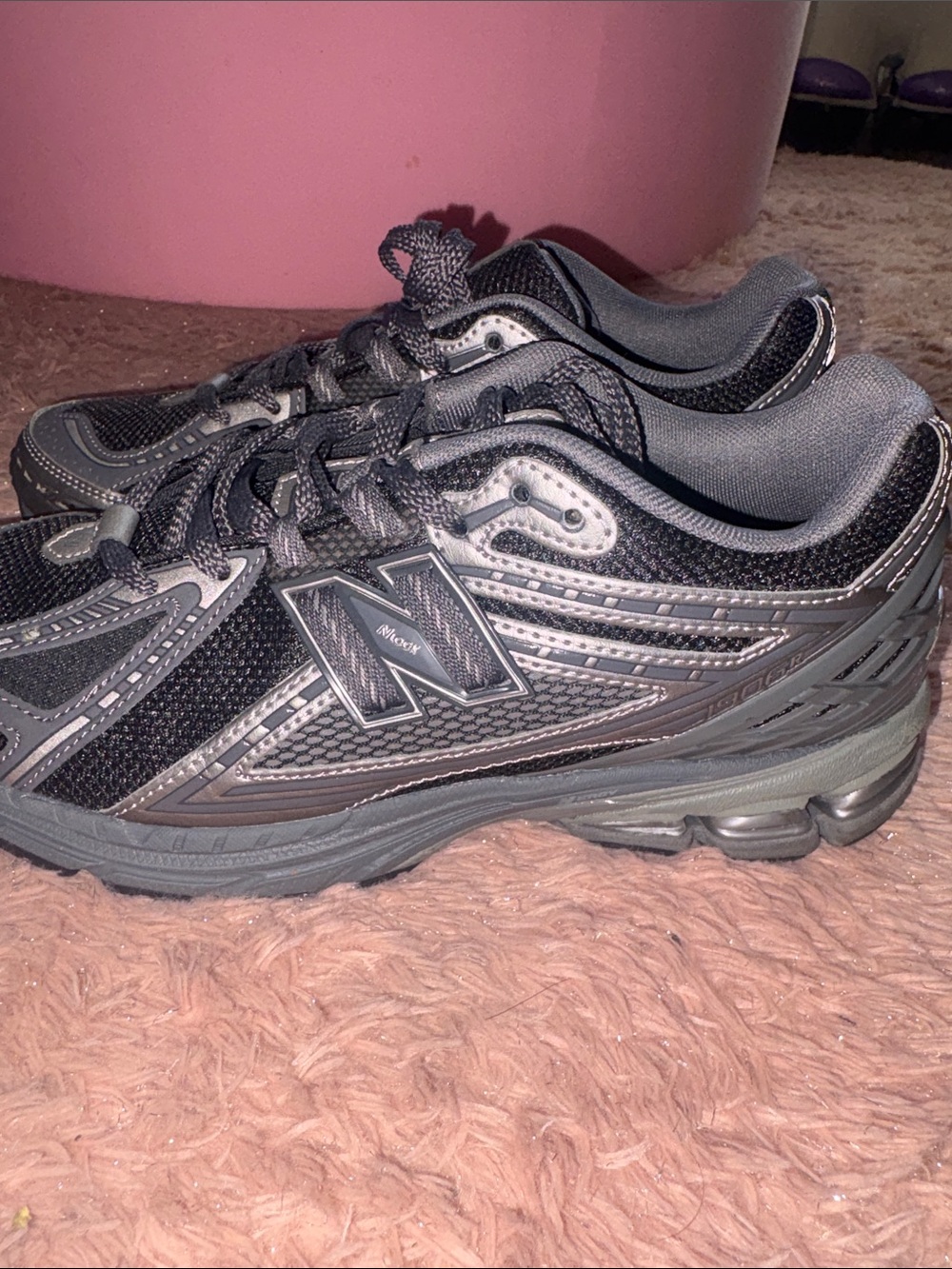 New Balance Black and Gray Running Sneakers - Picture 4 of 4